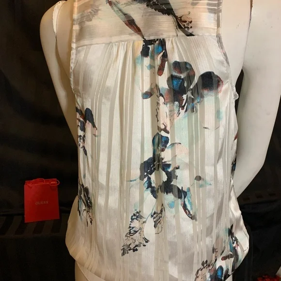 GUESS!! - Picture 6 of 12